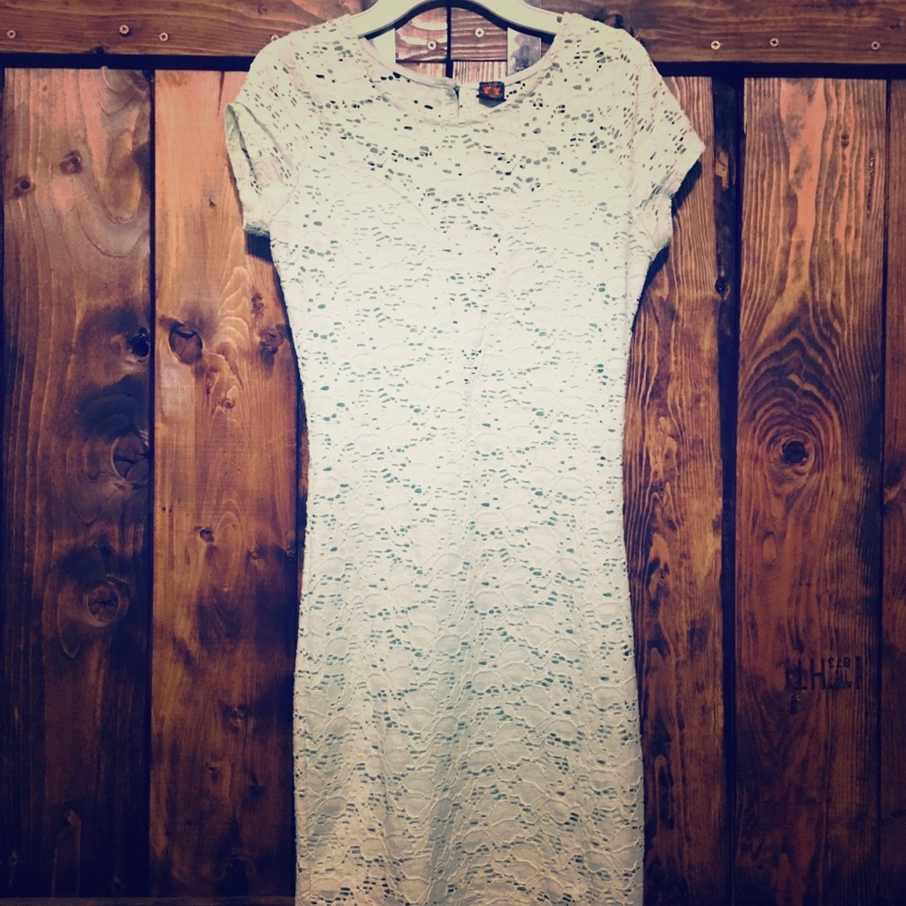 Gorgeous light blue lace dress